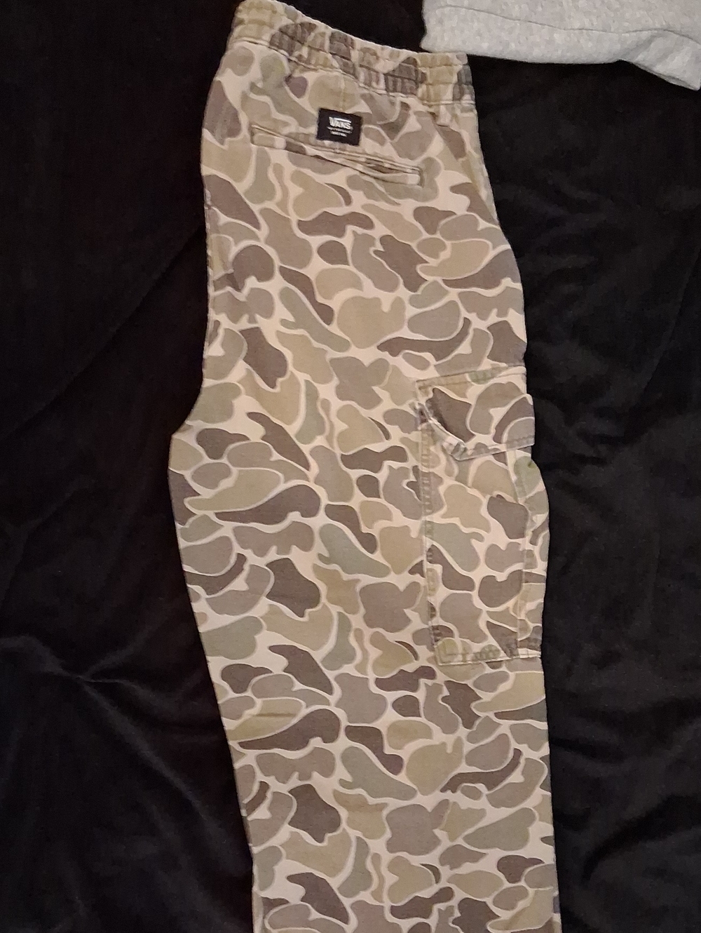 Vans Men's Camo Cargo Pants - Olive/Tan